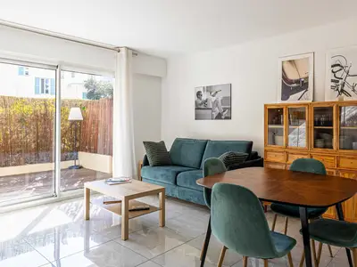 Ferienwohnung für 7 Personen (54 m²) in Cannes 2/10