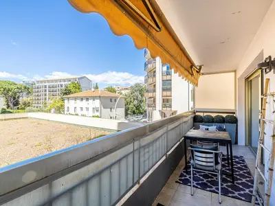 Ferienwohnung für 5 Personen (45 m²) in Cannes 1/10