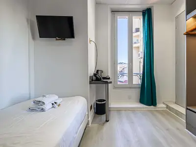 Ferienwohnung für 2 Personen (15 m²) in Cannes 1/10
