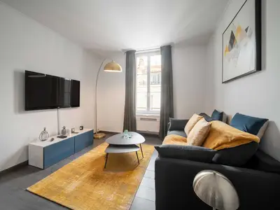 Ferienwohnung für 7 Personen (50 m²) in Cannes 2/9