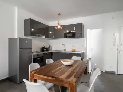 Ferienwohnung für 7 Personen (50 m²) in Cannes 3/9