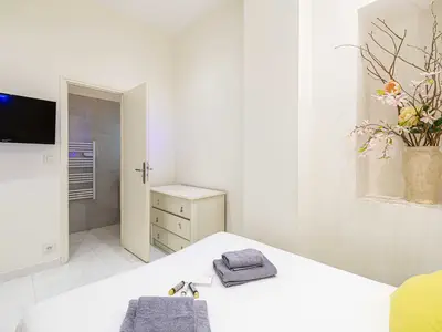 Ferienwohnung für 7 Personen (52 m²) in Cannes 9/10
