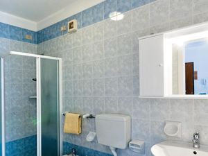 23581754-Ferienwohnung-4-Caorle-300x225-3