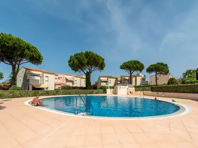 PoolOfHouse