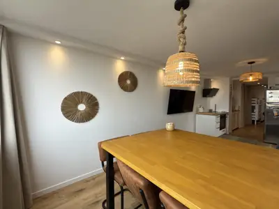 DiningRoom