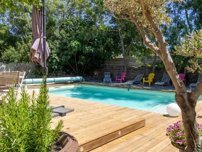 PoolOfHouse