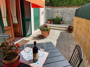 24028815-Ferienwohnung-2-Capannori-300x225-3