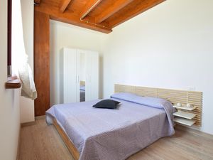 23751252-Ferienwohnung-4-Capezzano Pianore-300x225-1