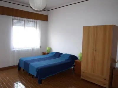 Schlafzimmer 3