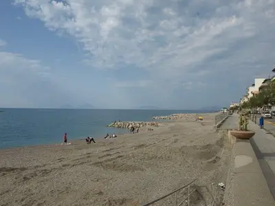 Strand
