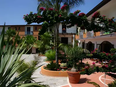 Ferienwohnung für 4 Personen (30 m²) in Capo Vaticano 2/10