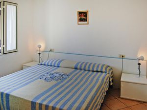 23365904-Ferienwohnung-4-Capoliveri-300x225-3