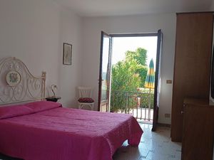 22190763-Ferienwohnung-7-Capoliveri-300x225-3