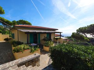 23846505-Ferienwohnung-4-Capoliveri-300x225-0