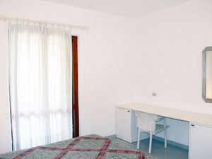 22809267-Ferienwohnung-4-Capoliveri-300x225-5