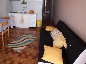 18323597-Ferienwohnung-3-Cara-300x225-1