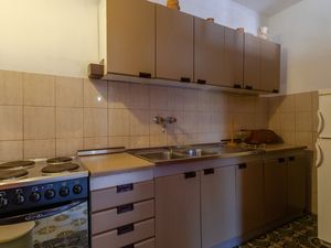 18692779-Ferienwohnung-6-Cara-300x225-5