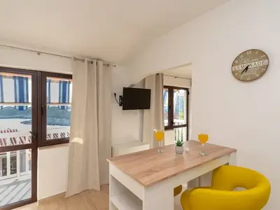 Ferienwohnung für 2 Personen in Pupnat 10/10