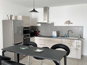 23376131-Ferienwohnung-6-Cargèse-300x225-1