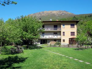 Ferienwohnung für 6 Personen (130 m²) in Carlazzo