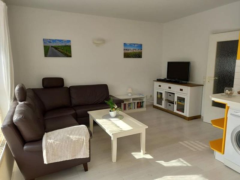 22680855-Ferienwohnung-4-Carolinensiel-800x600-0