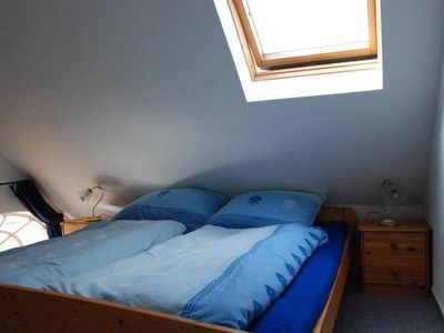 Schlafbereich. Das Schlafzimmer mit dem Doppelbett, 180x200 cm