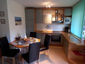 23892246-Ferienwohnung-4-Carolinensiel-300x225-1