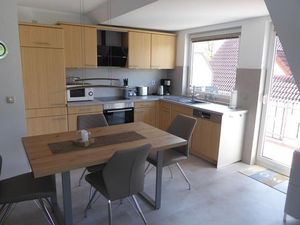 23465993-Ferienwohnung-4-Carolinensiel-300x225-3