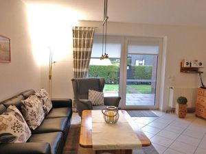 23466081-Ferienwohnung-4-Carolinensiel-300x225-5