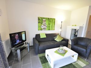 23989132-Ferienwohnung-3-Carolinensiel-300x225-2