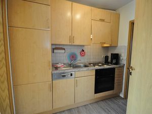 23989162-Ferienwohnung-4-Carolinensiel-300x225-3