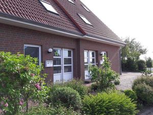 23989222-Ferienwohnung-4-Carolinensiel-300x225-1