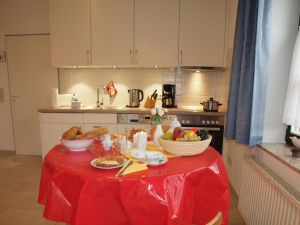 23883663-Ferienwohnung-4-Carolinensiel-300x225-4