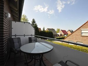 23989263-Ferienwohnung-4-Carolinensiel-300x225-1