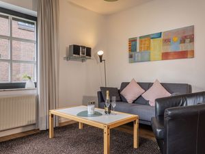 23938272-Ferienwohnung-4-Carolinensiel-300x225-2