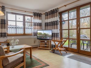 23938401-Ferienwohnung-5-Carolinensiel-300x225-1