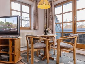 23938413-Ferienwohnung-7-Carolinensiel-300x225-0