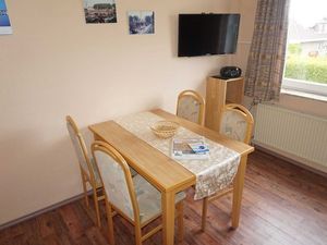 22144991-Ferienwohnung-4-Carolinensiel-300x225-5