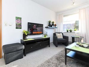 23976391-Ferienwohnung-4-Carolinensiel-300x225-3