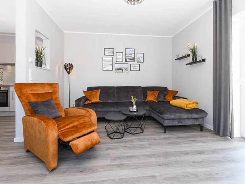 23999682-Ferienwohnung-6-Carolinensiel-800x600-0