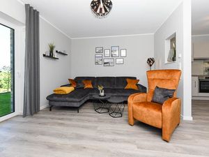 23999683-Ferienwohnung-6-Carolinensiel-300x225-2