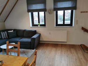 23885454-Ferienwohnung-2-Carolinensiel-300x225-3