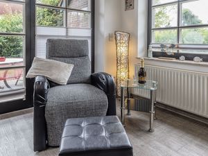 23938253-Ferienwohnung-5-Carolinensiel-300x225-4