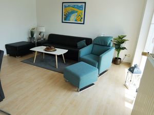 23938254-Ferienwohnung-5-Carolinensiel-300x225-1