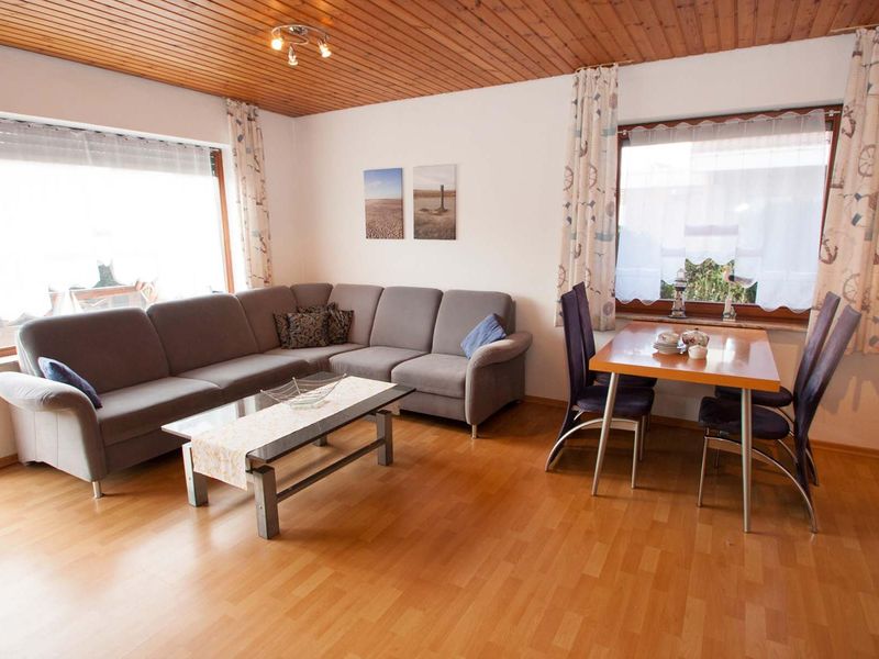 23938267-Ferienwohnung-5-Carolinensiel-800x600-2