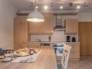 23938279-Ferienwohnung-3-Carolinensiel-300x225-1