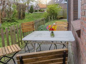 23938302-Ferienwohnung-5-Carolinensiel-300x225-2