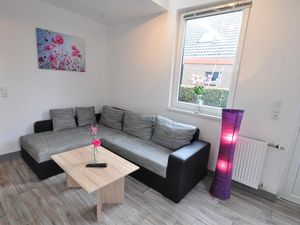 23938337-Ferienwohnung-2-Carolinensiel-300x225-3