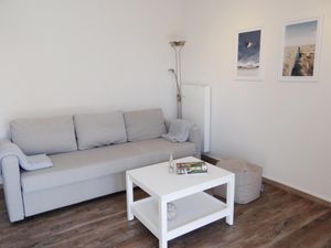 23938342-Ferienwohnung-3-Carolinensiel-300x225-2