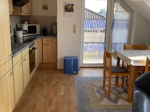 23938350-Ferienwohnung-5-Carolinensiel-300x225-4